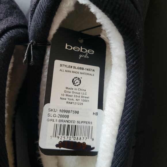 Bebe Girls Black Slip On Slippers - Size XL (4/5) - NWT - Picture 4 of 7